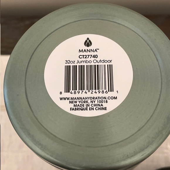 Water Bottle- 32 oz. - Picture 7 of 10